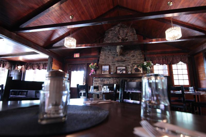 Miette Hot Springs Resort Jasper