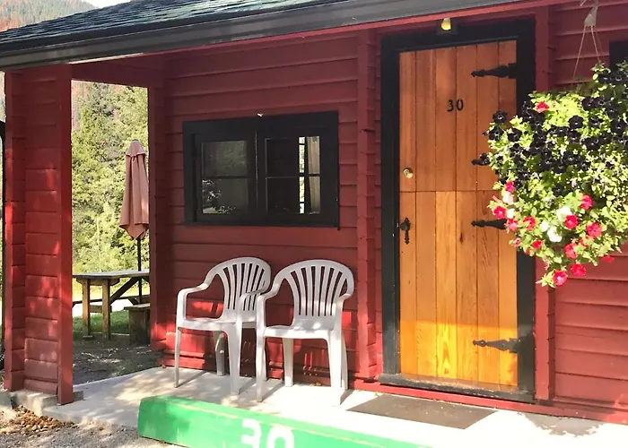 Miette Hot Springs Bungalows