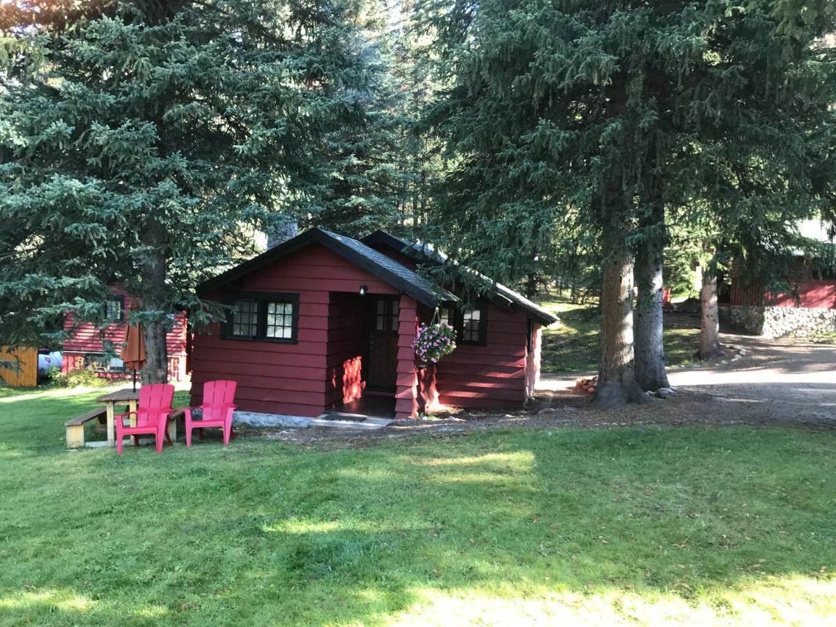 Miette Hot Springs Resort